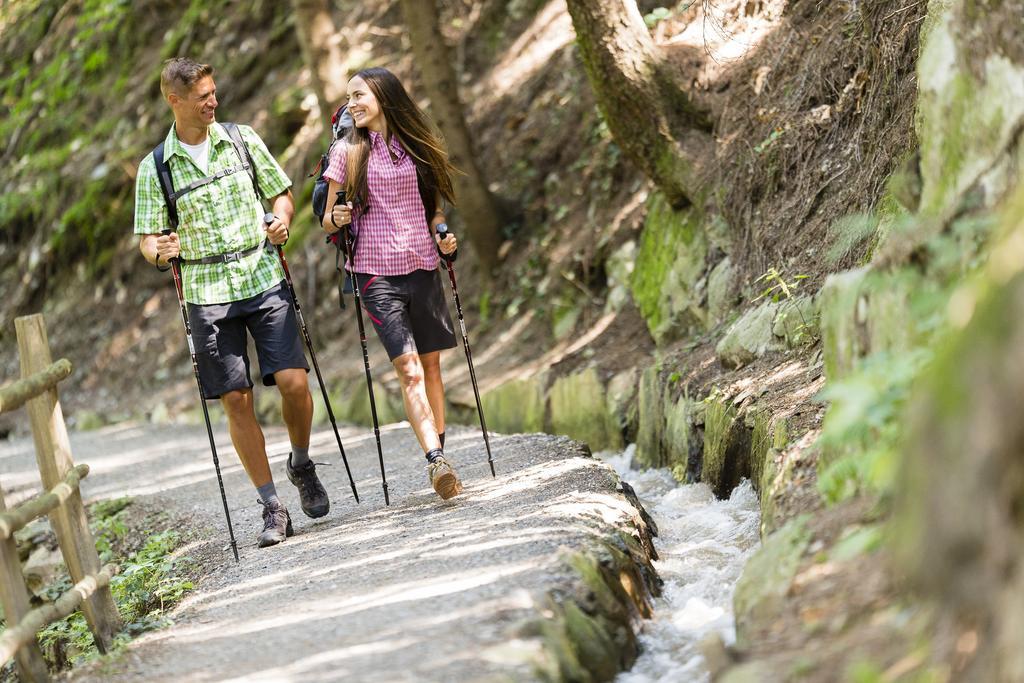 Zimmervermietung Groeberhof เชนนา ภายนอก รูปภาพ